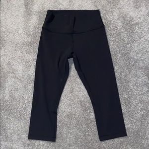Lululemon Cropped Leggings